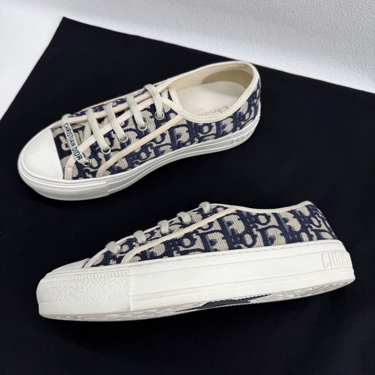 Dior Dior Oblique Walk'n'Dior Sneakers Size 36.5 Size US 6.5 / IT 36.5 - 9 Thumbnail