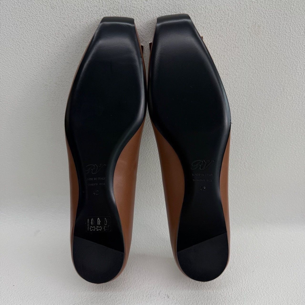 Roger Vivier Roger Vivier Trompette Buckle Leather Flats Size 42 Size US 12 / IT 42 - 8 Thumbnail