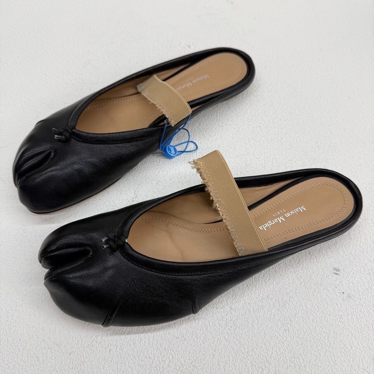Maison Margiela Maison Margiela Tabi Leather Mules Size 37 Size US 7 / IT 37 - 2 Thumbnail