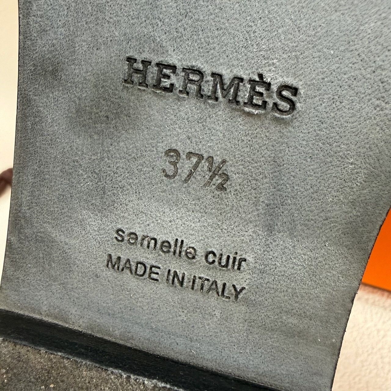 Hermes Hermes Oran Leather Sandals Size 37.5 Size US 7.5 / IT 37.5 - 10 Thumbnail