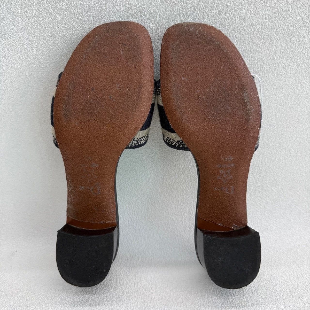 Dior Dior Dway Embroidered Heeled Mules Size 35.5 Size US 5.5 / IT 35.5 - 8 Thumbnail