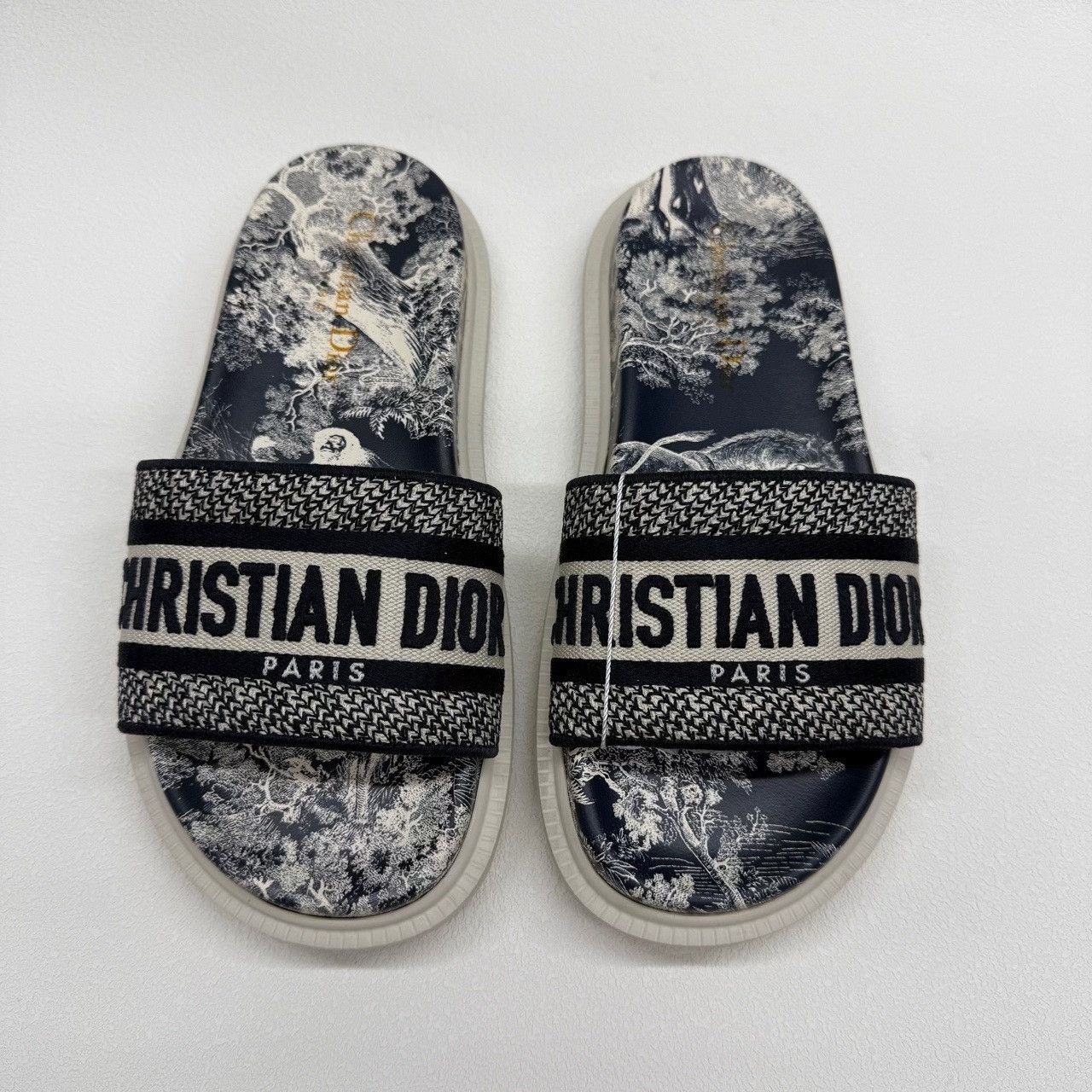 Dior Dior Toile de Jouy Dway Slides Size 35 Size US 5 / IT 35 - 3 Thumbnail