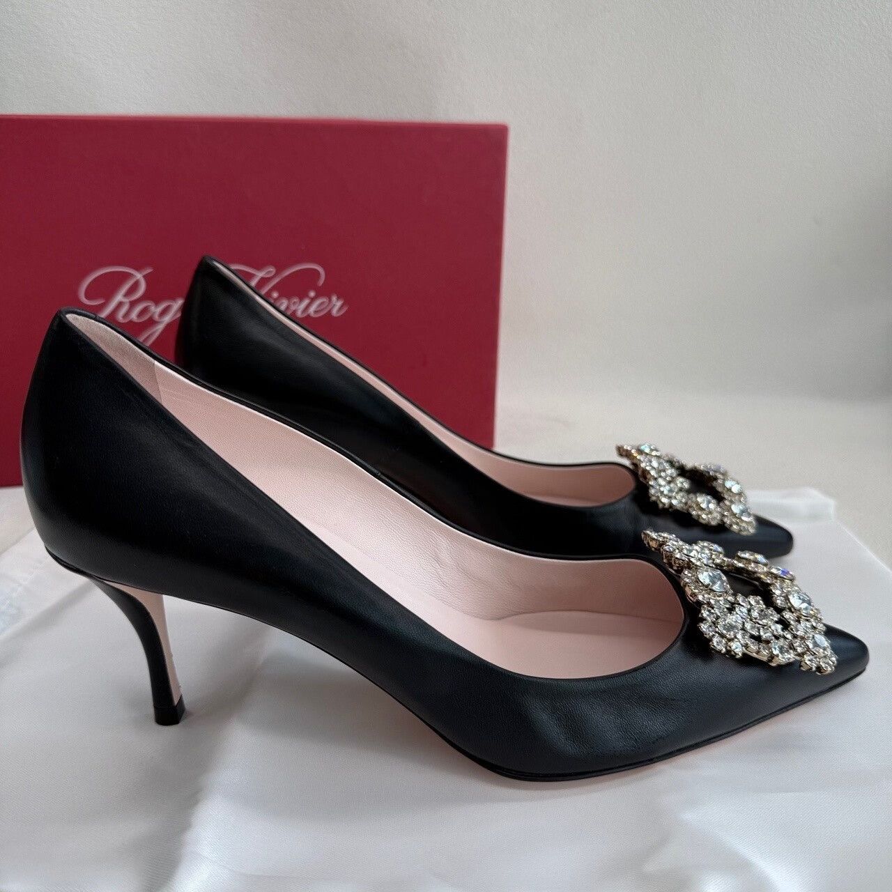 Roger Vivier Roger Vivier Flower Strass Heels Size 38 Size US 8 / IT 38 - 6 Thumbnail