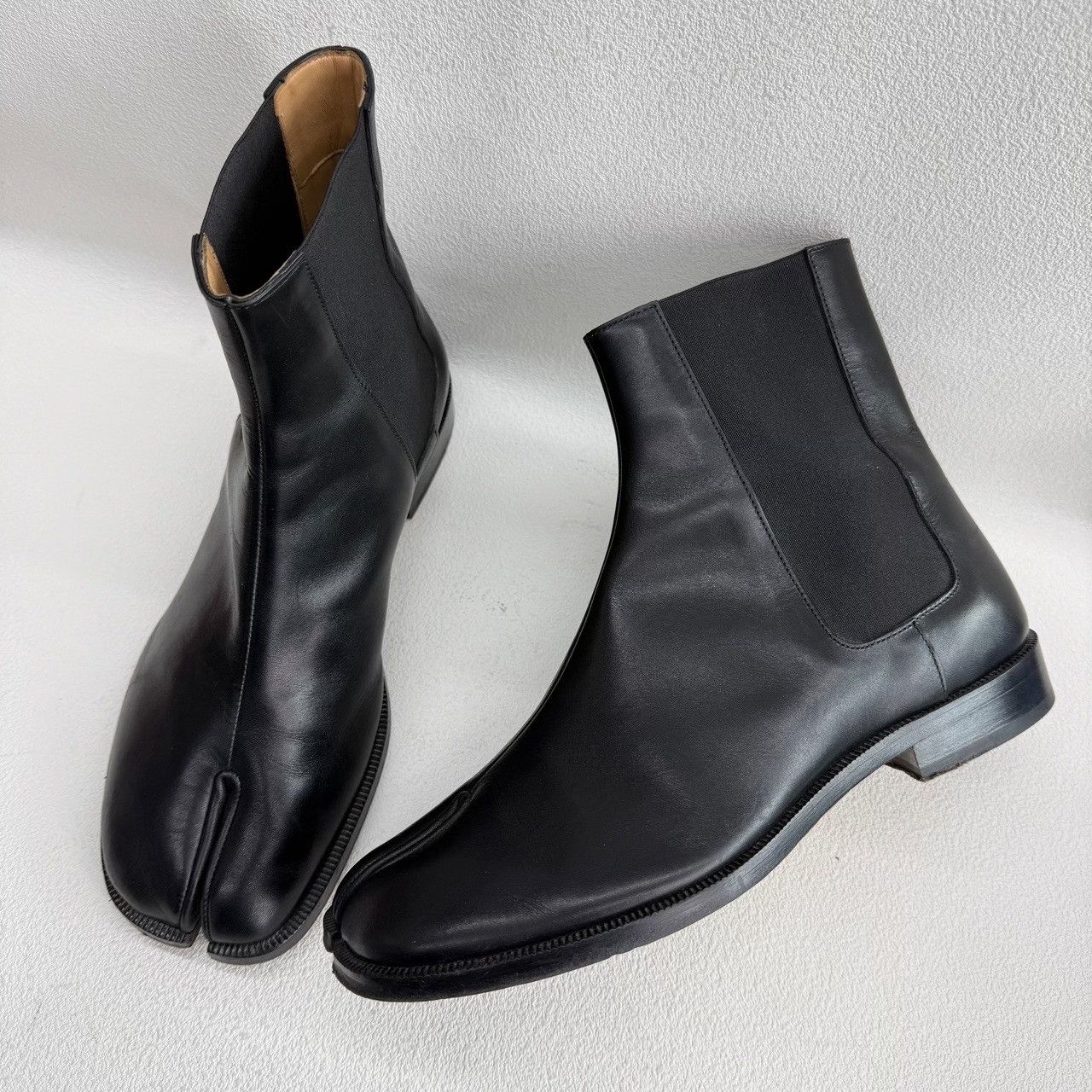 Maison Margiela Maison Margiela Tabi Chelsea Boots Size 9 Size US 9 / EU 42 - 9 Thumbnail