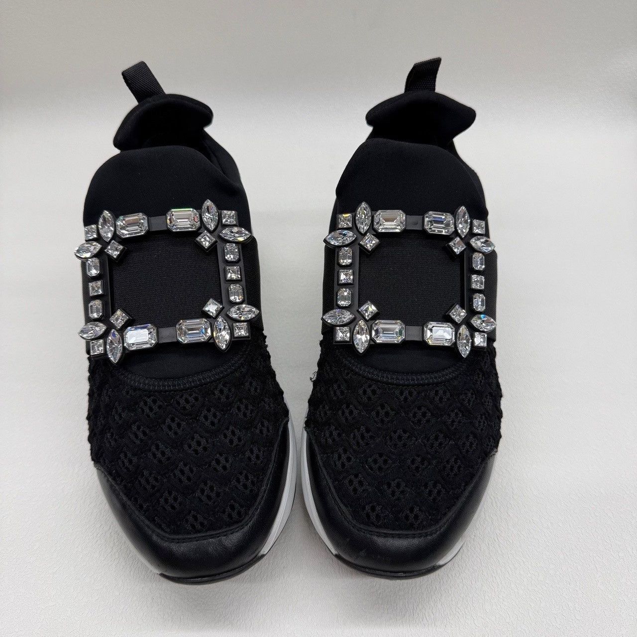Roger Vivier Roger Vivier Crystal Buckle Low-Top Sneakers Size 36 Size US 6 / IT 36 - 10 Thumbnail