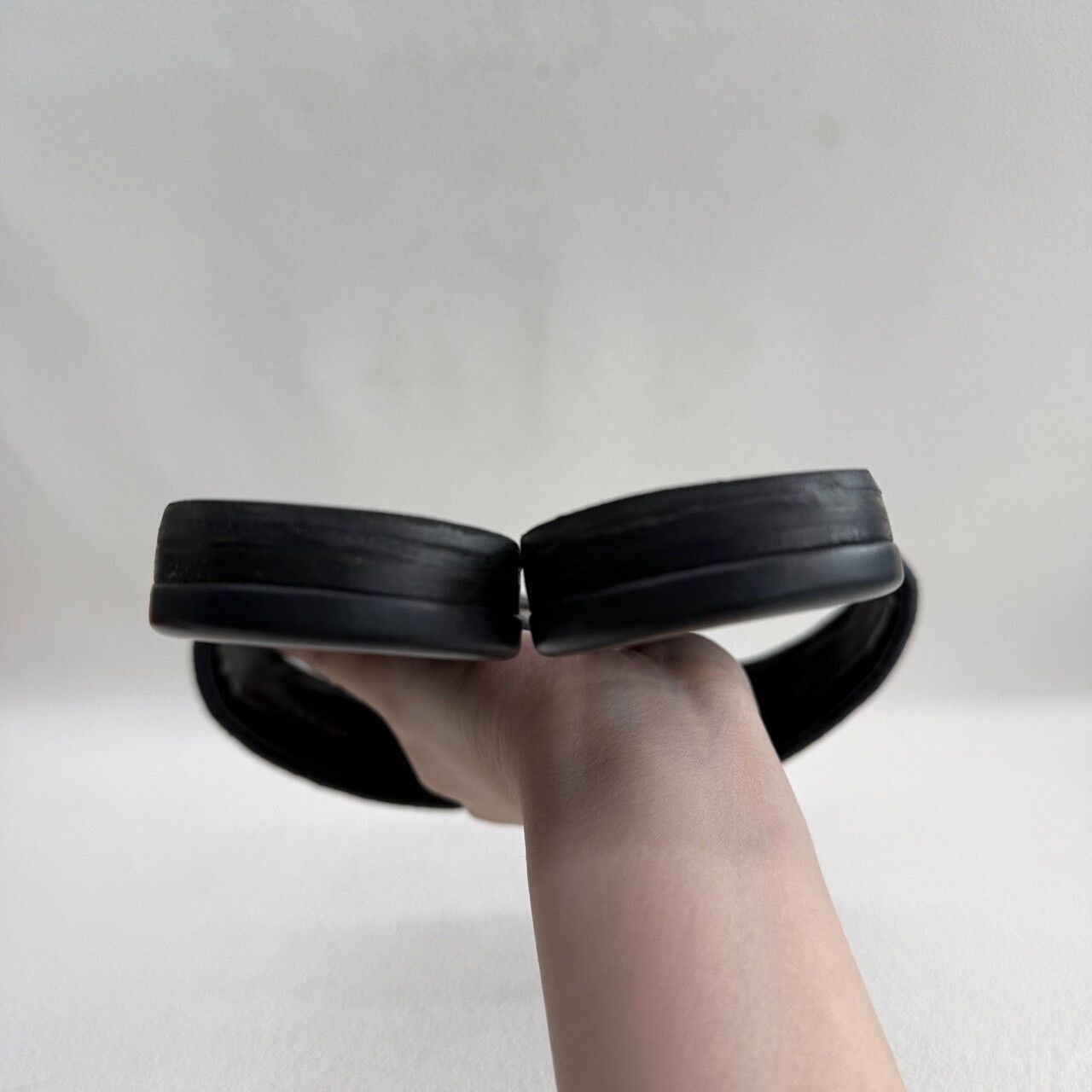 Dior Dior Dway Embroidered Slide Sandals Size 36.5 Size US 6.5 / IT 36.5 - 7 Thumbnail