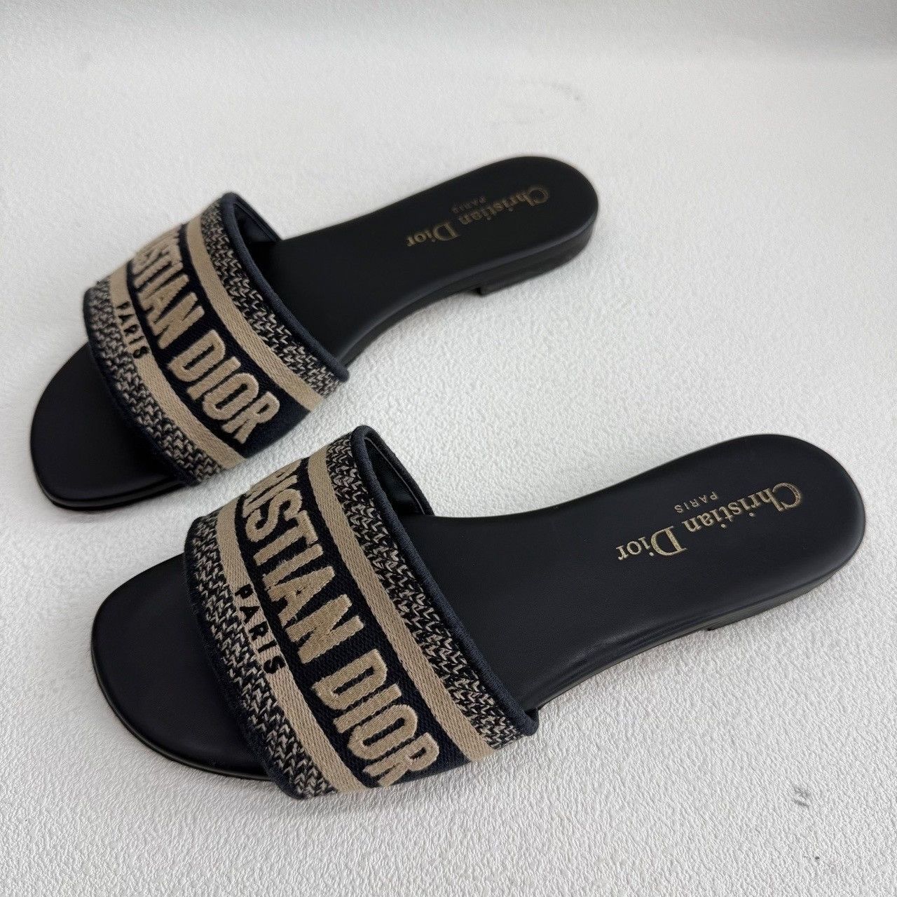 Dior Dior Dway Embroidered Slide Sandals Size 36.5 Size US 6.5 / IT 36.5 - 2 Thumbnail