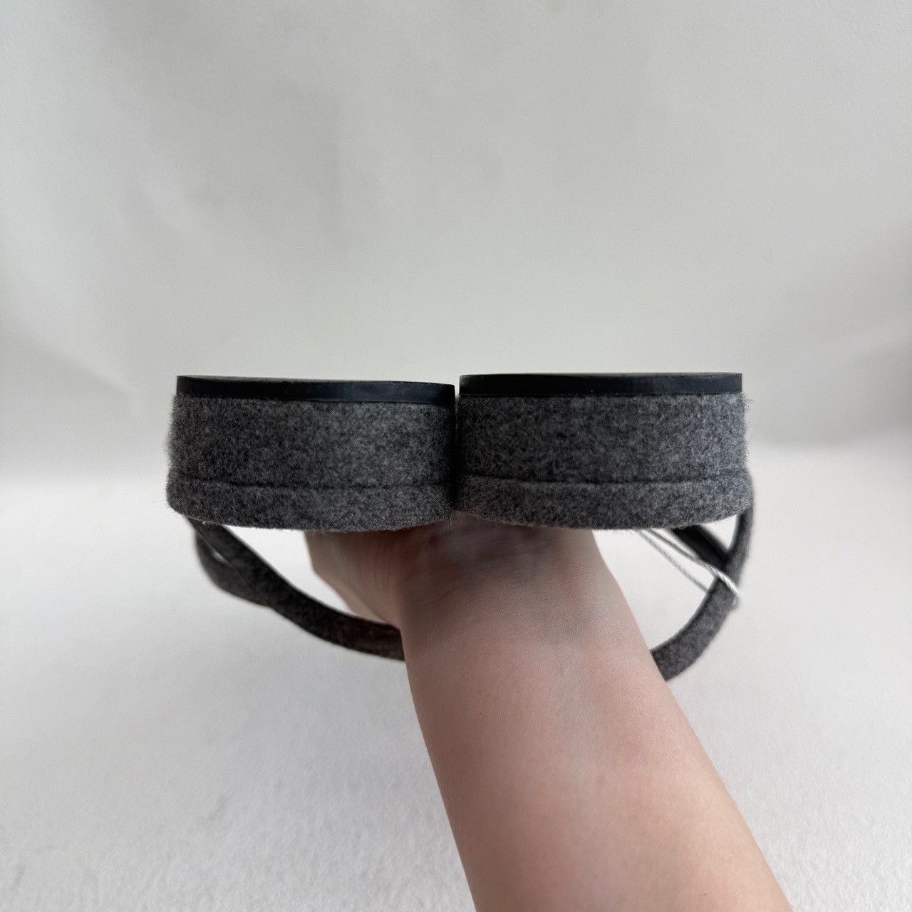 Chanel Chanel Wool & Velvet Slingback Flats Size 38.5 Size US 8.5 / IT 38.5 - 7 Thumbnail