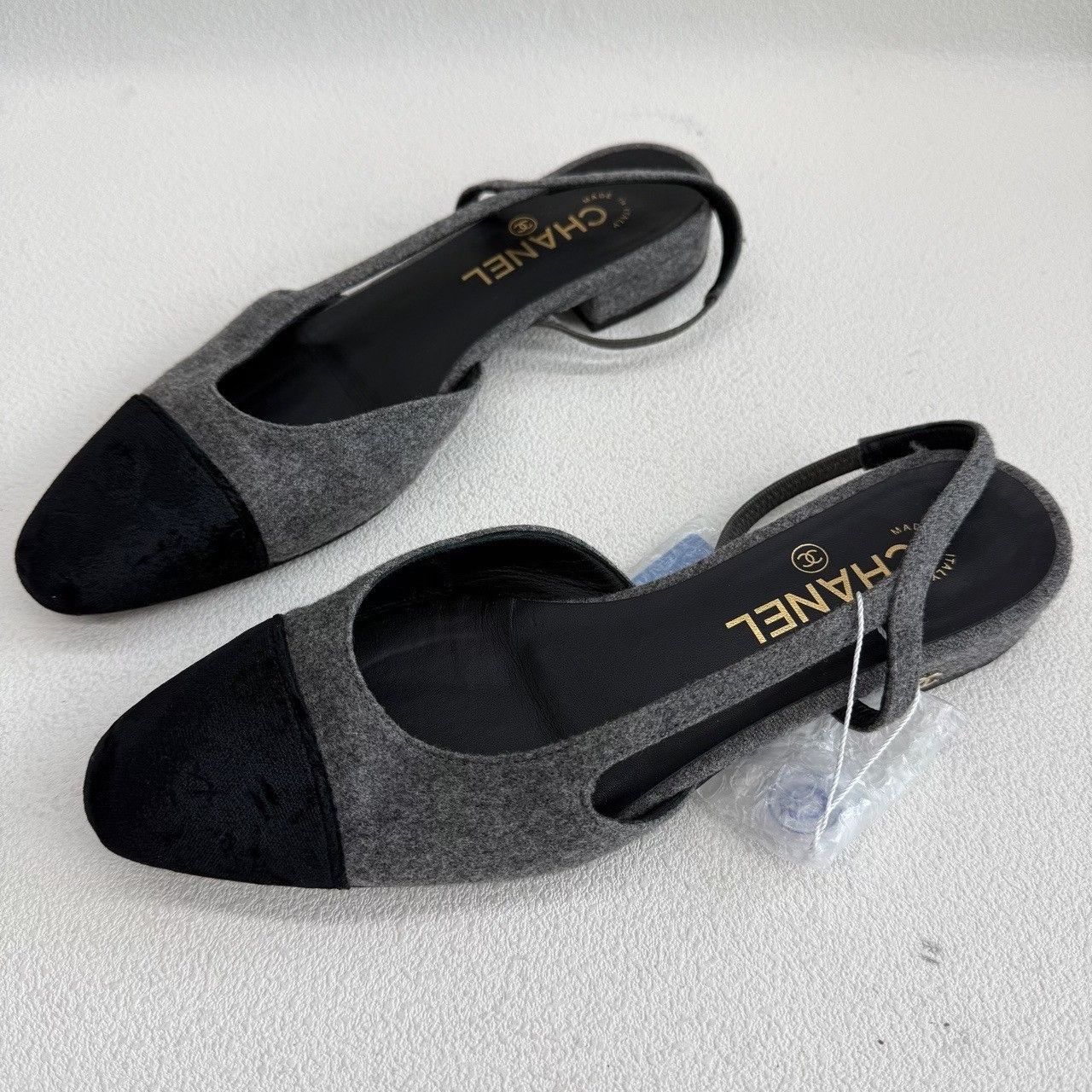 Chanel Chanel Wool & Velvet Slingback Flats Size 38.5 Size US 8.5 / IT 38.5 - 2 Thumbnail