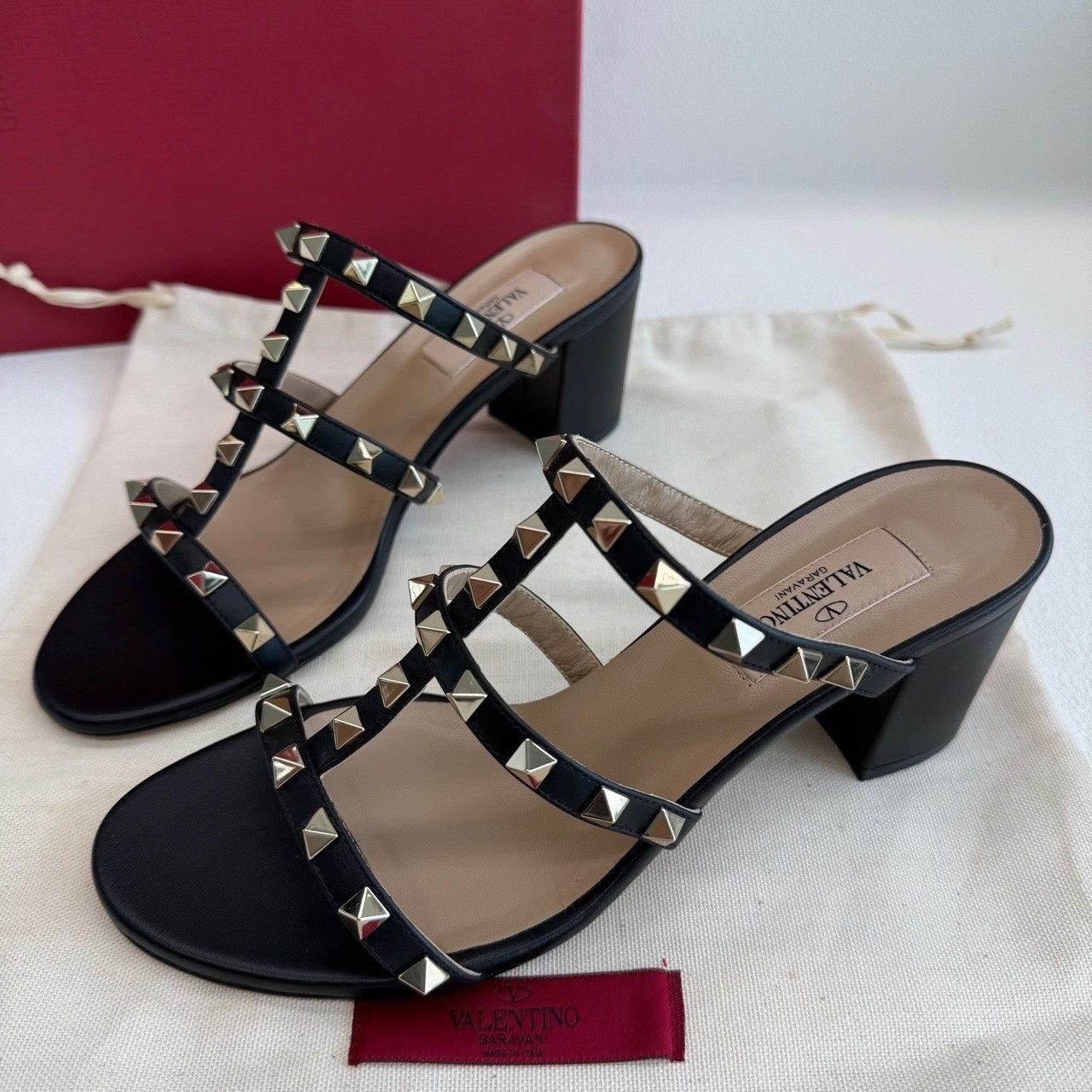 Valentino Valentino Rockstud Black Sandals Size 37 Size US 7 / IT 37 - 3 Thumbnail