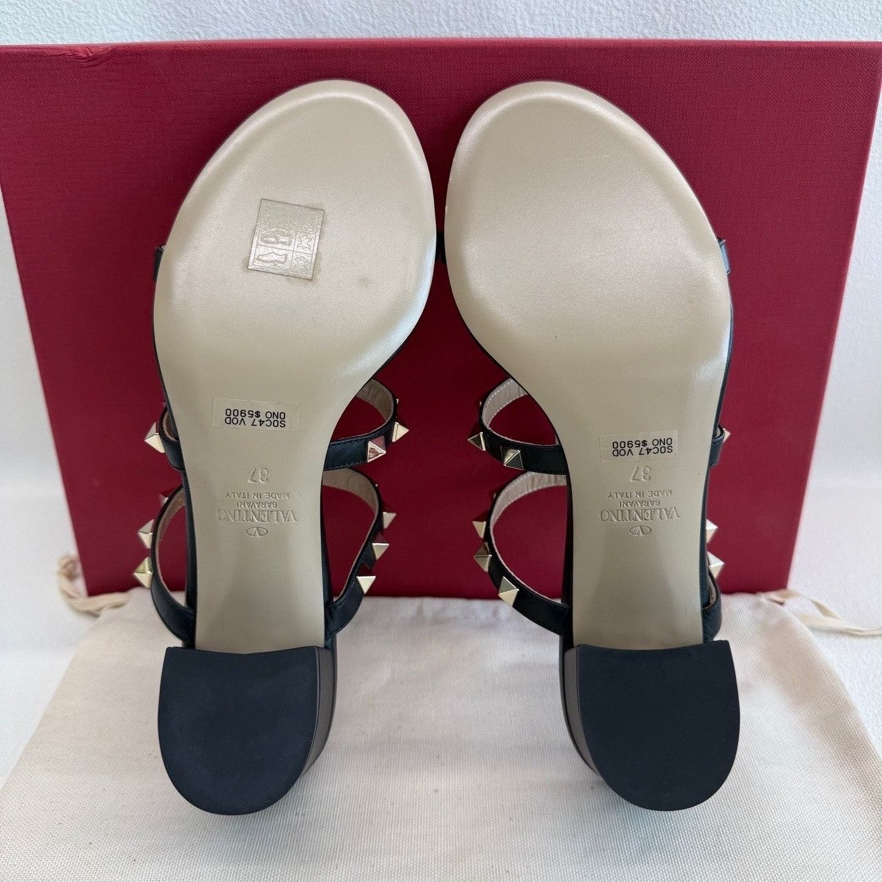Valentino Valentino Rockstud Black Sandals Size 37 Size US 7 / IT 37 - 9 Thumbnail