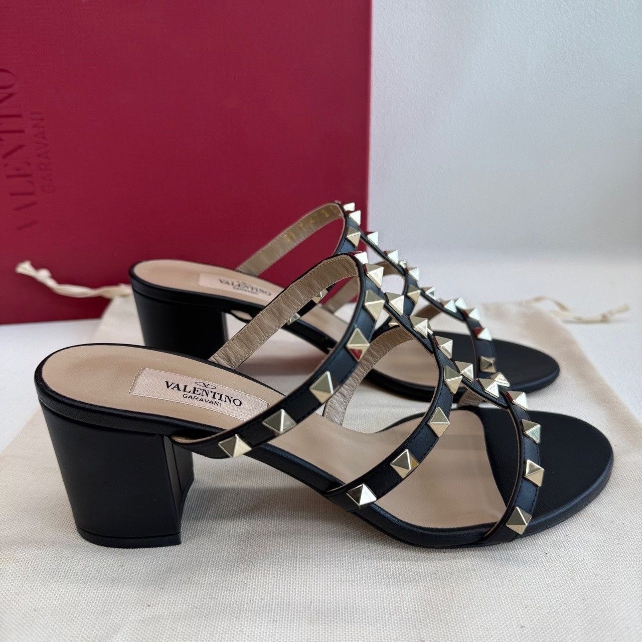 Valentino Valentino Rockstud Black Sandals Size 37 Size US 7 / IT 37 - 6 Thumbnail