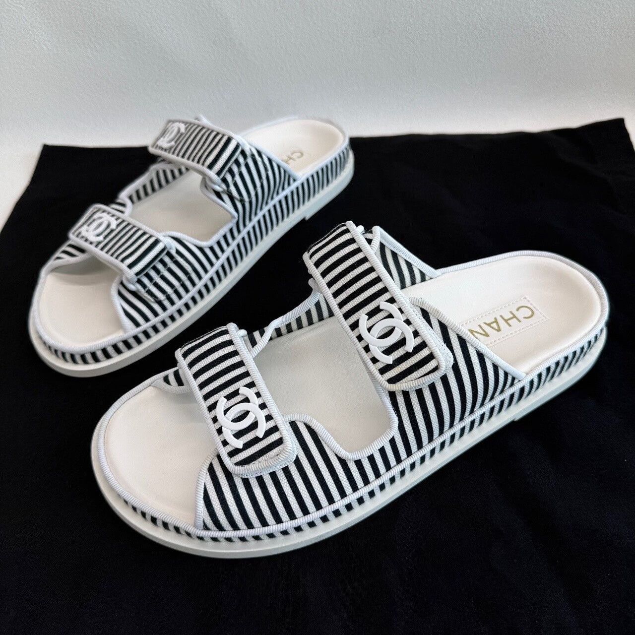 Chanel Chanel Striped Logo Sandals Size 39 Size US 9 / IT 39 - 2 Thumbnail