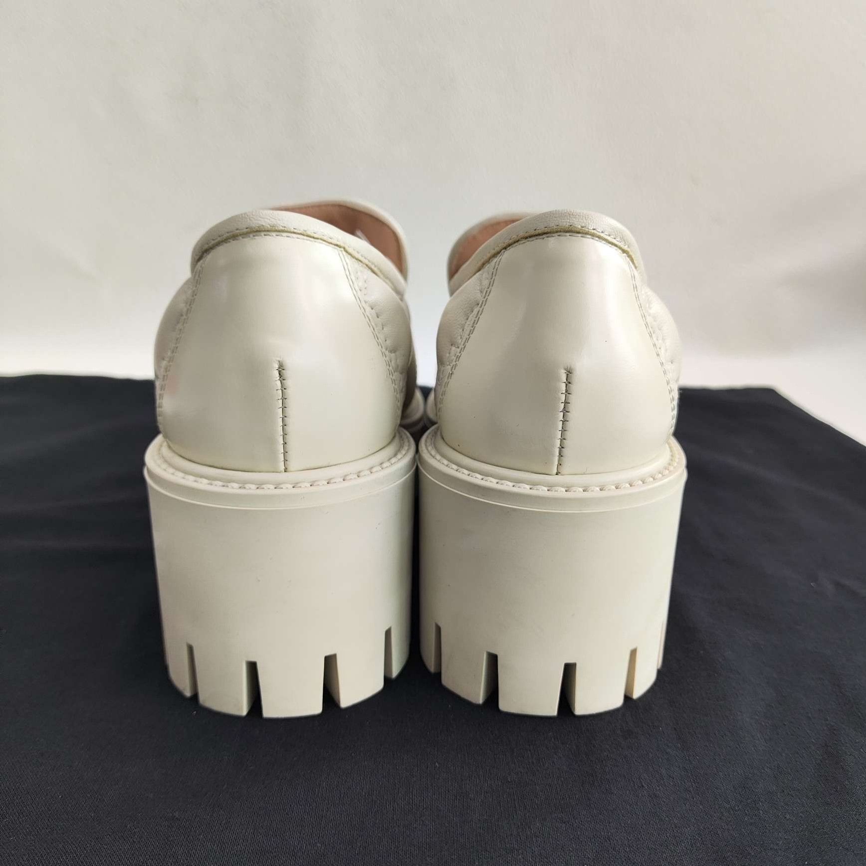 Gucci Gucci Quilted GG Leather Loafers Size 34 Size US 4 / IT 34 - 5 Thumbnail