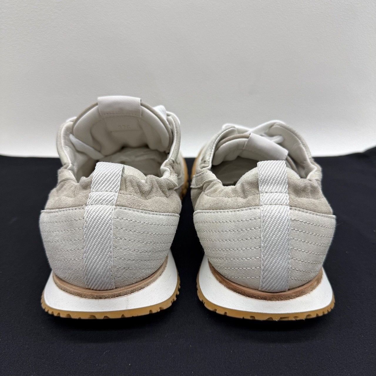 Hermes Hermès Jet Suede Sneakers Size 37.5 Size US 7.5 / IT 37.5 - 6 Thumbnail