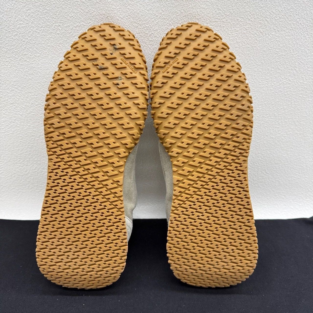 Hermes Hermès Jet Suede Sneakers Size 37.5 Size US 7.5 / IT 37.5 - 8 Thumbnail