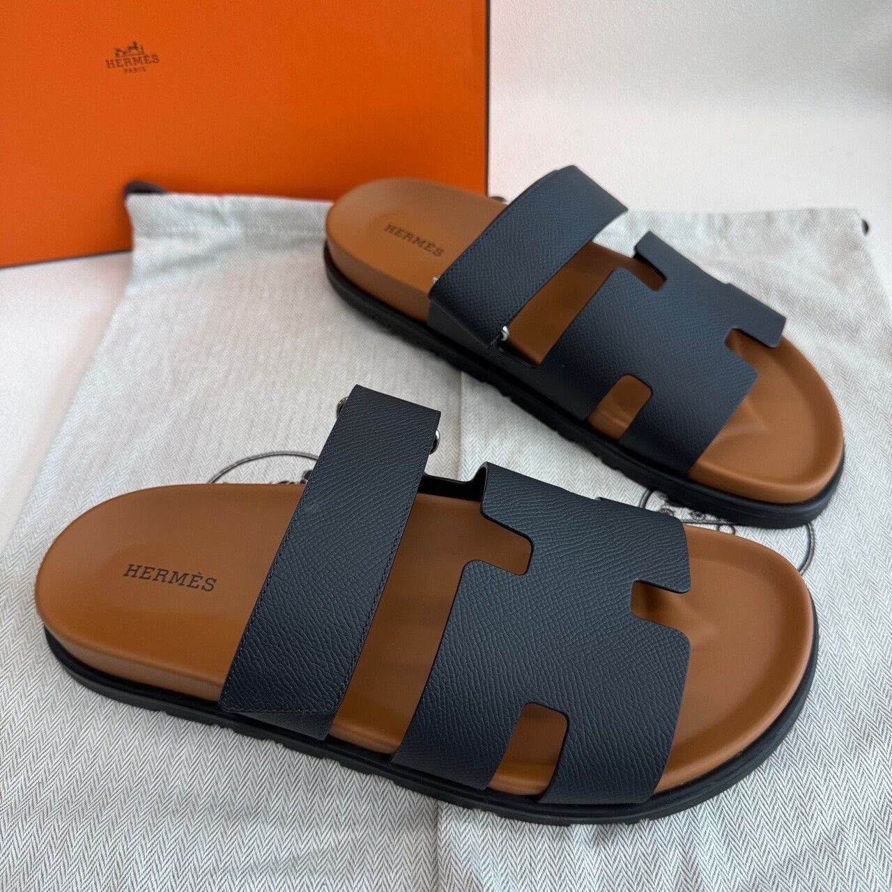 Hermes Hermès Chypre Leather Sandals Size 8 Size US 8 / EU 41 - 5 Thumbnail