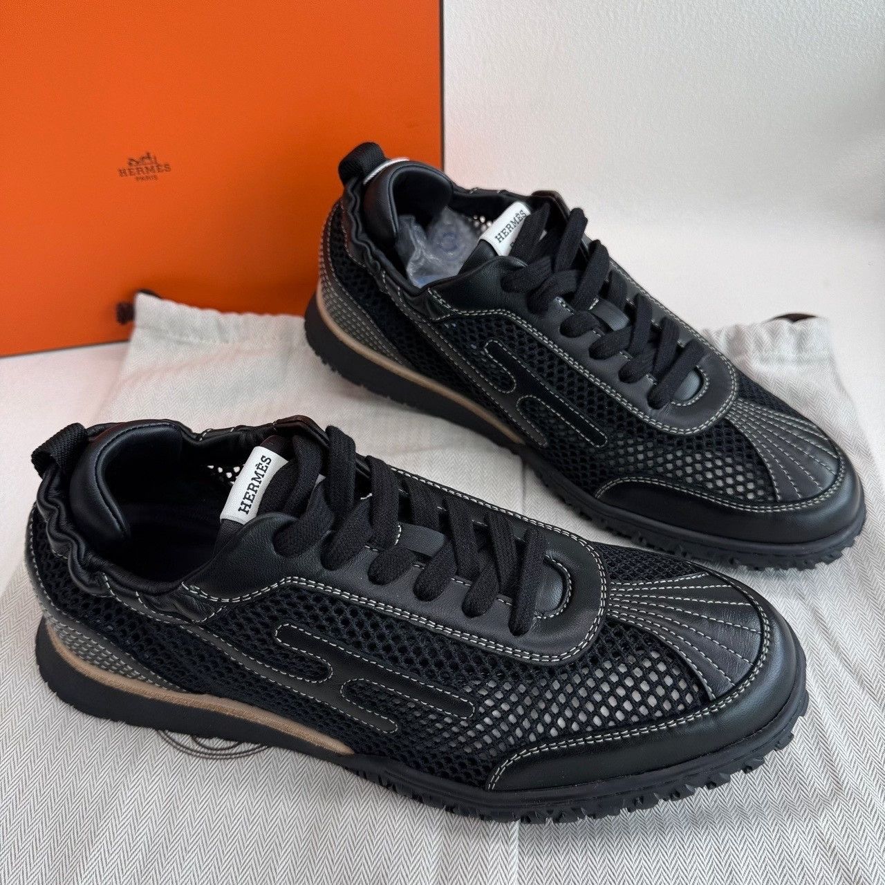 Hermes Hermes Jet Crochet Mesh Low-Top Sneakers Size 41 Size US 8 / EU 41 - 5 Thumbnail