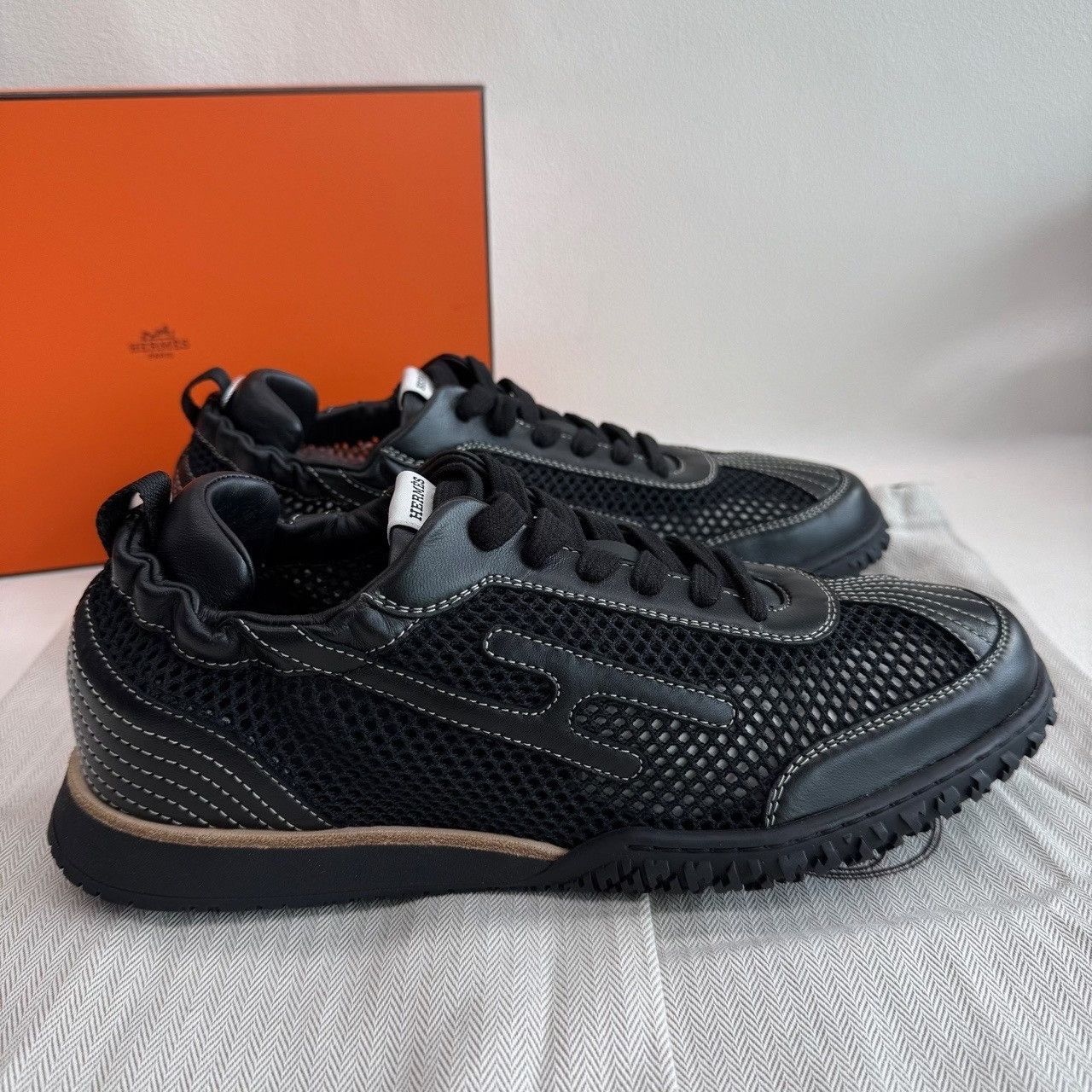 Hermes Hermes Jet Crochet Mesh Low-Top Sneakers Size 41 Size US 8 / EU 41 - 8 Thumbnail