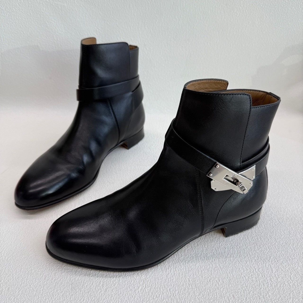 Hermes Hermes Kelly Leather Ankle Boots Size 36 Size US 6 / IT 36 - 2 Thumbnail
