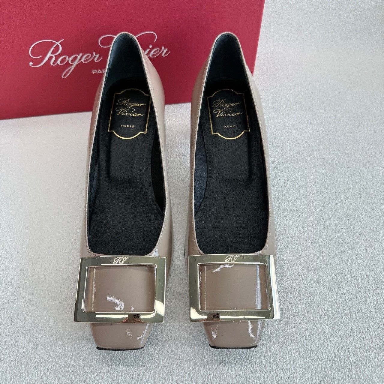 Roger Vivier Roger Vivier Patent Leather Pumps Size 37 Size US 7 / IT 37 - 4 Thumbnail