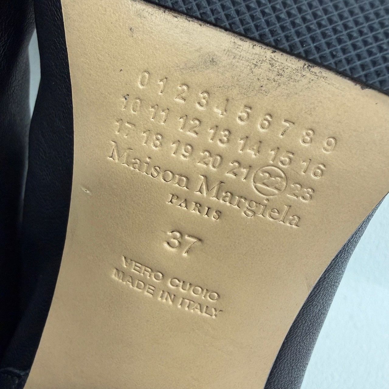 Maison Margiela Maison Margiela Black Leather Tabi Boots Size 37 Size US 7 / IT 37 - 8 Thumbnail