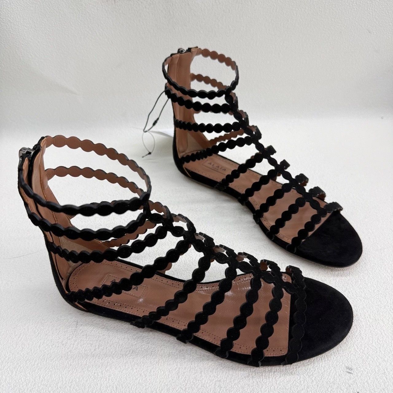 Alaia Alaïa Strappy Flat Sandals Size 36 Size US 6 / IT 36 - 4 Thumbnail