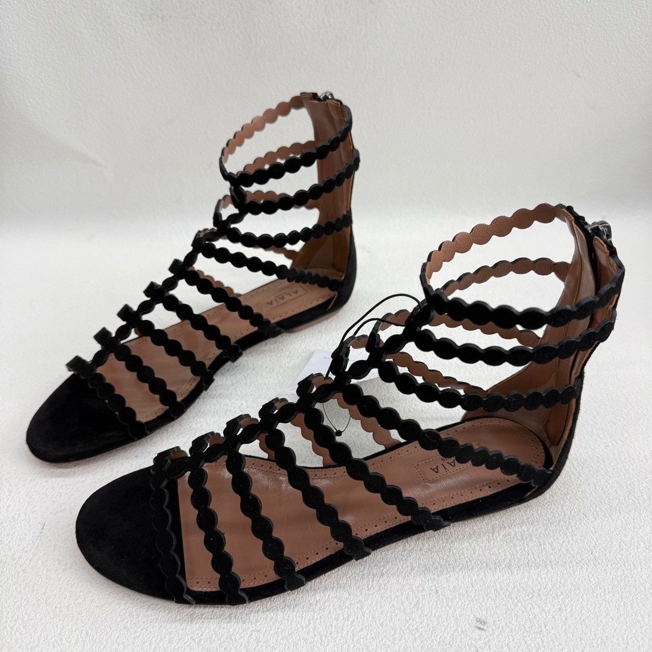 Alaia Alaïa Strappy Flat Sandals Size 36 Size US 6 / IT 36 - 2 Thumbnail