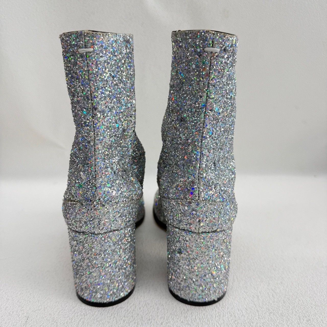 Maison Margiela Maison Margiela Silver Glitter Tabi Boots Size 36 Size US 6 / IT 36 - 6 Thumbnail