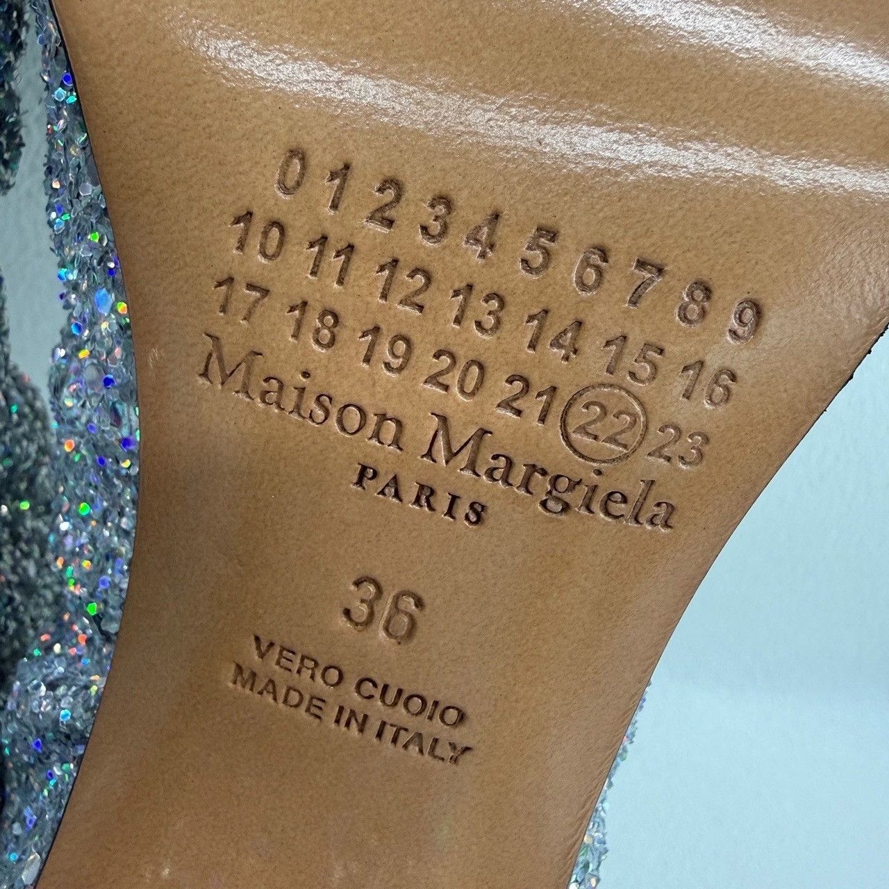 Maison Margiela Maison Margiela Silver Glitter Tabi Boots Size 36 Size US 6 / IT 36 - 9 Thumbnail