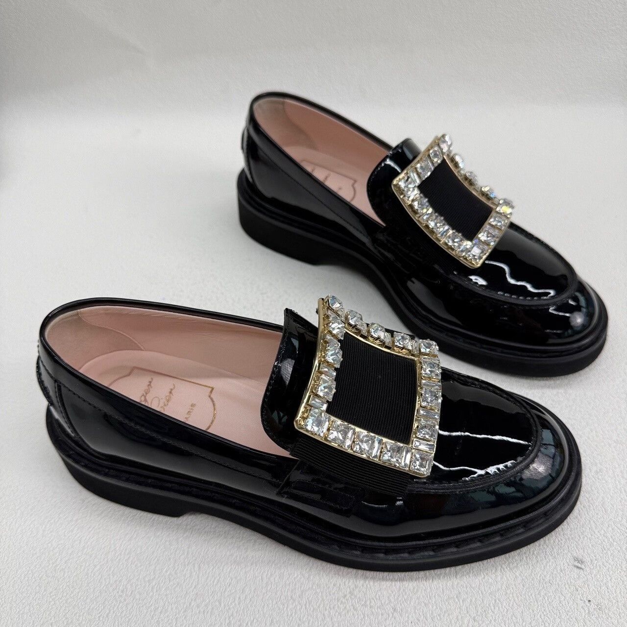 Roger Vivier Roger Vivier Crystal Patent Loafers Size 35.5 Size US 5.5 / IT 35.5 - 4 Thumbnail
