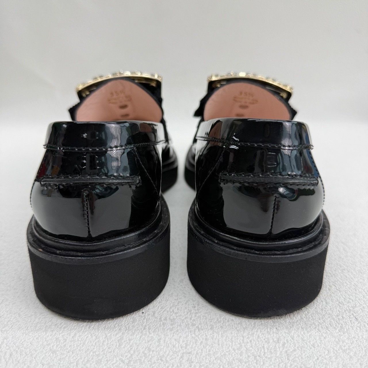 Roger Vivier Roger Vivier Crystal Patent Loafers Size 35.5 Size US 5.5 / IT 35.5 - 6 Thumbnail