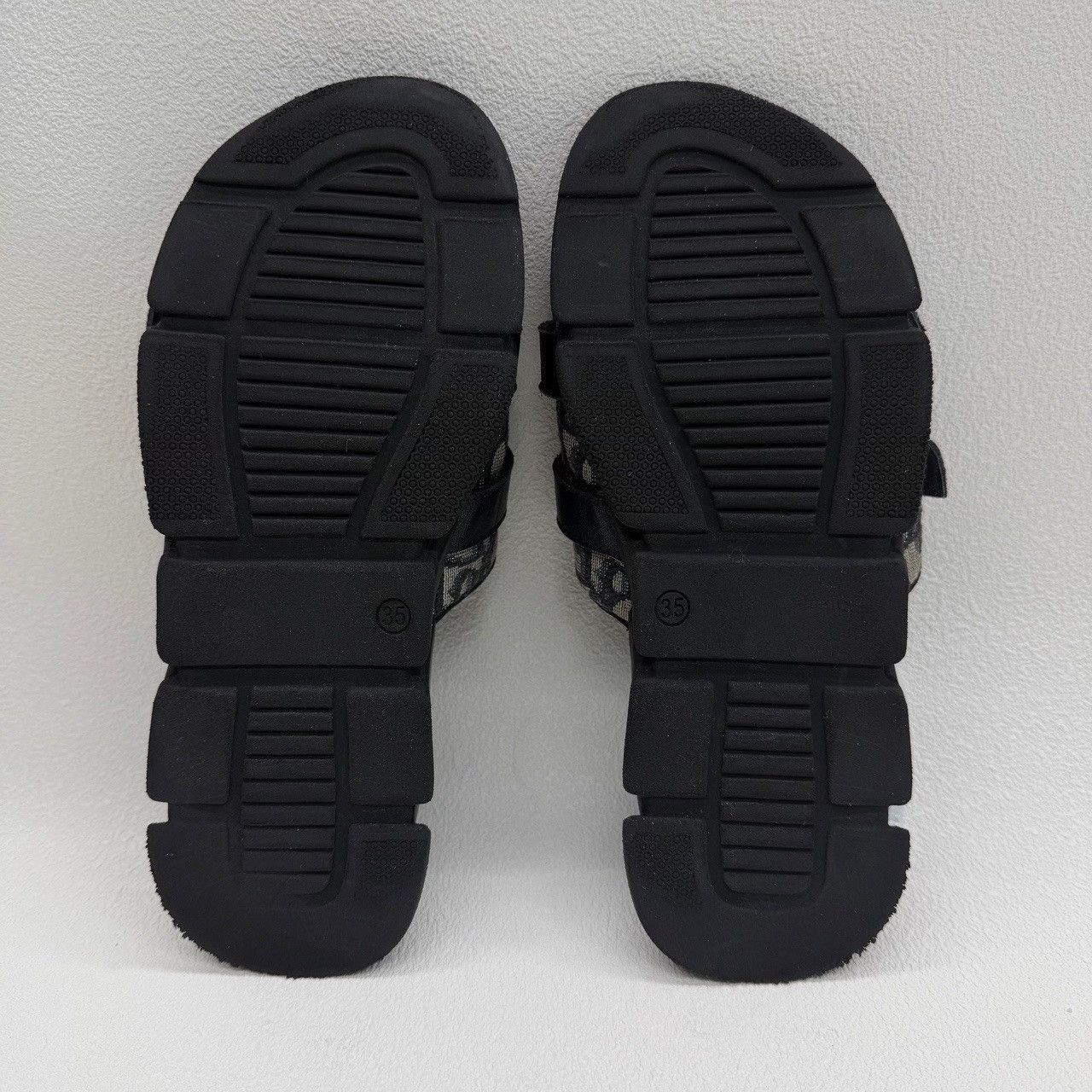 Dior Dior Oblique Logo Sandals Size 35 Size US 5 / IT 35 - 8 Thumbnail