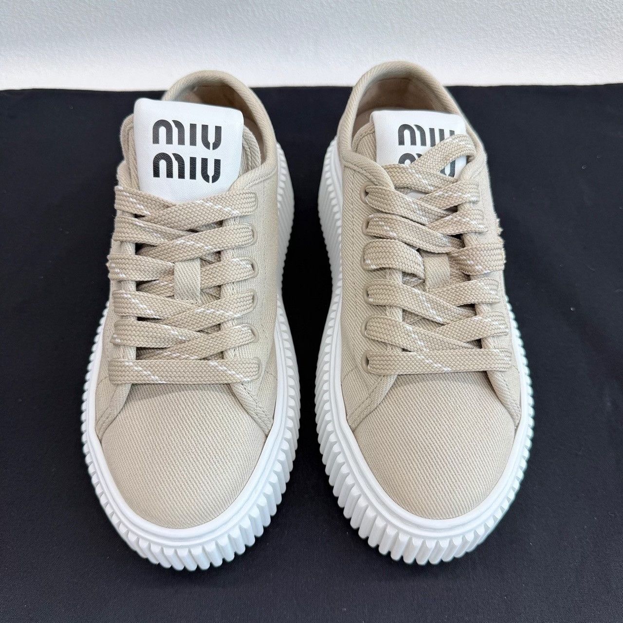 Miu Miu Miu Miu Canvas Platform Sneakers Size 35 Size US 5 / IT 35 - 3 Thumbnail