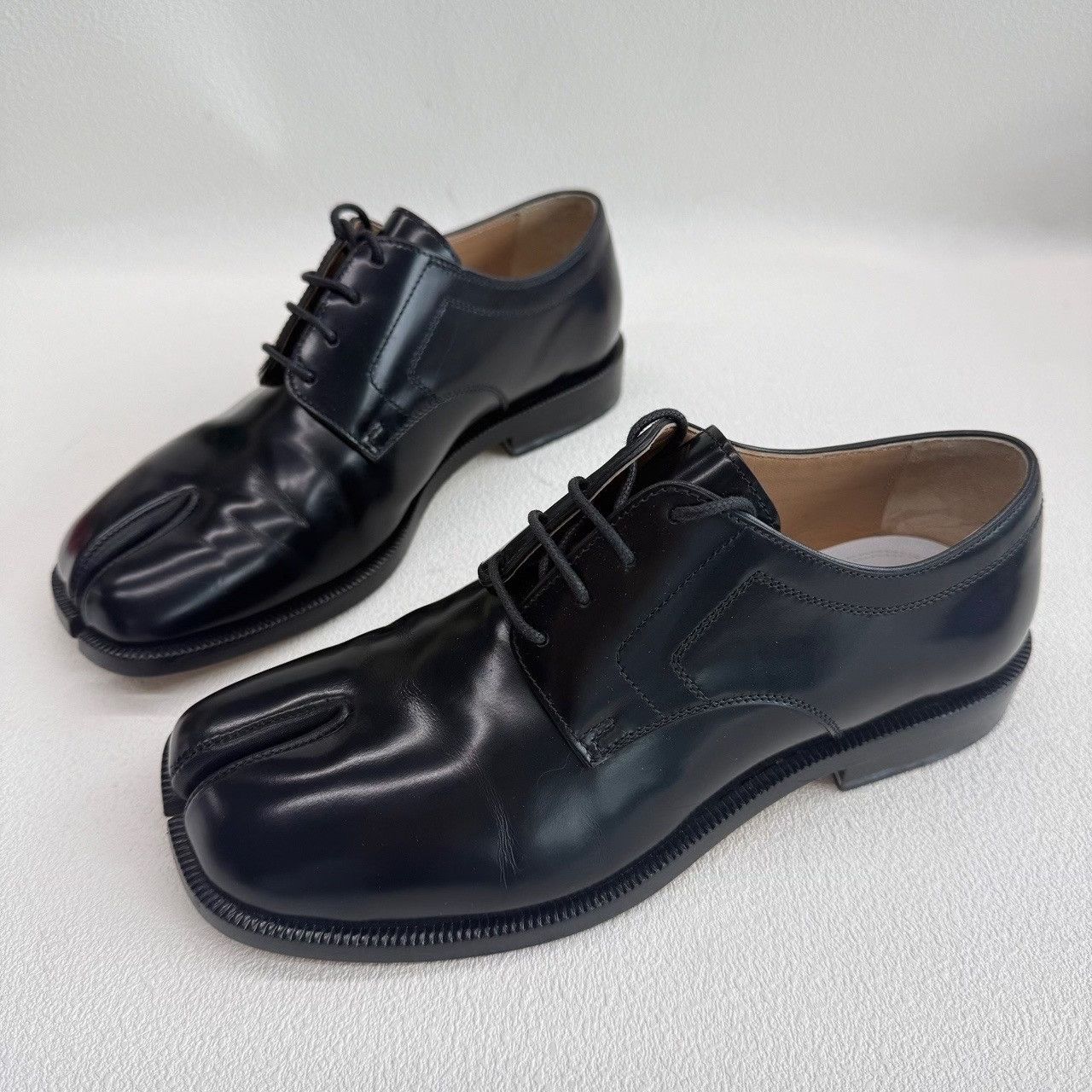 Maison Margiela Maison Margiela Leather Tabi Lace-Up Shoes Size 38 Size US 8 / IT 38 - 2 Thumbnail