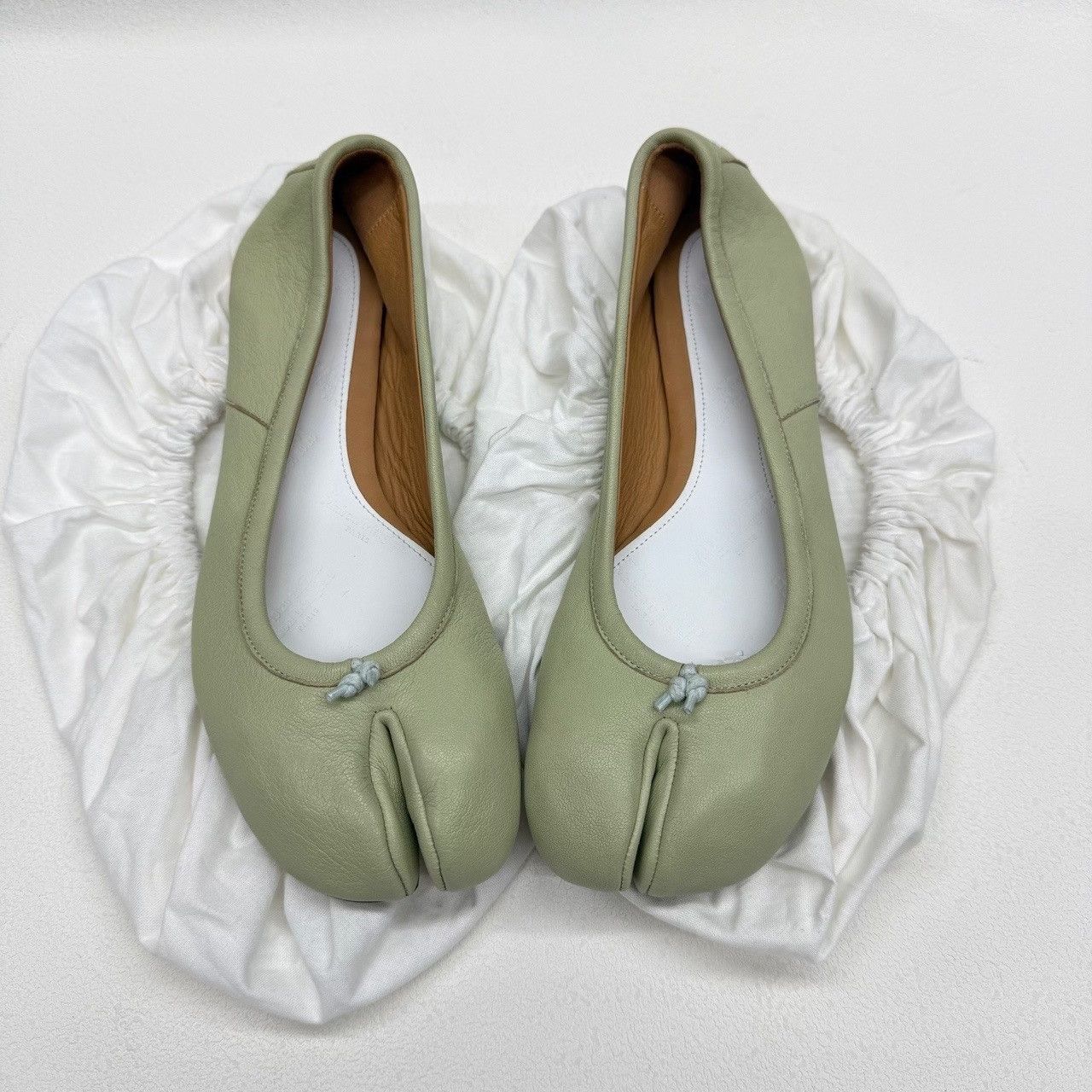 Maison Margiela Maison Margiela Tabi Flats Green Size 36 Size US 6 / IT 36 - 2 Thumbnail