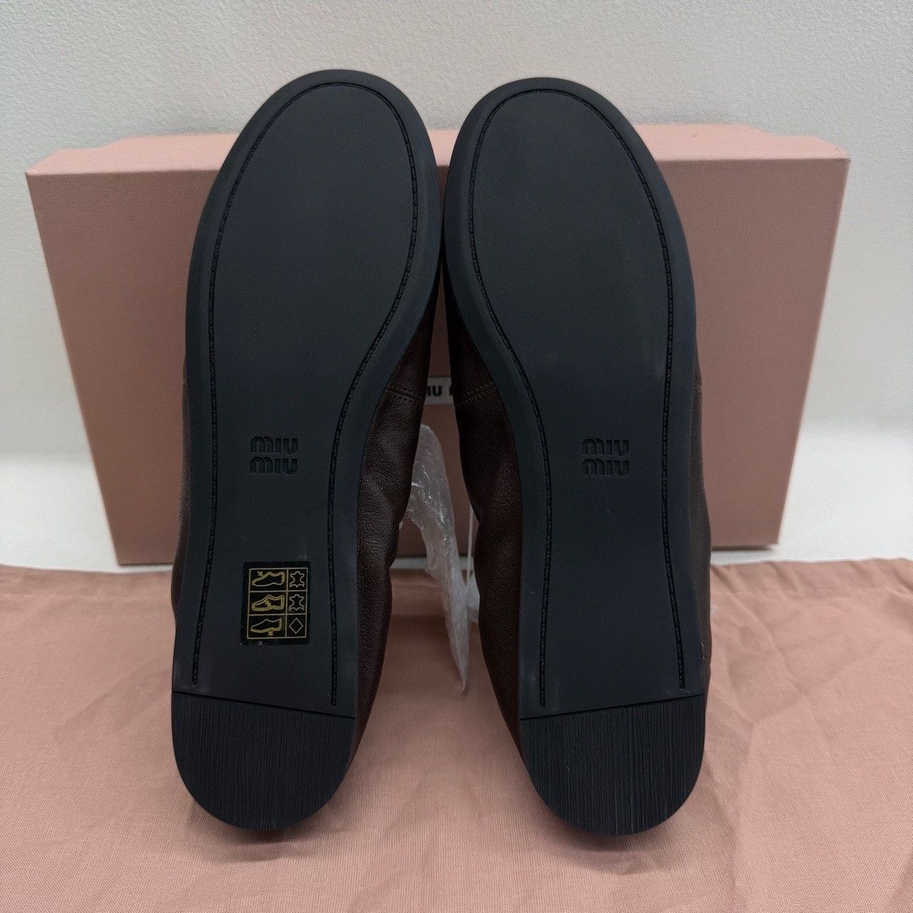 Miu Miu Miu Miu Nappa Leather Logo Flats Size 37 Size US 7 / IT 37 - 10 Thumbnail