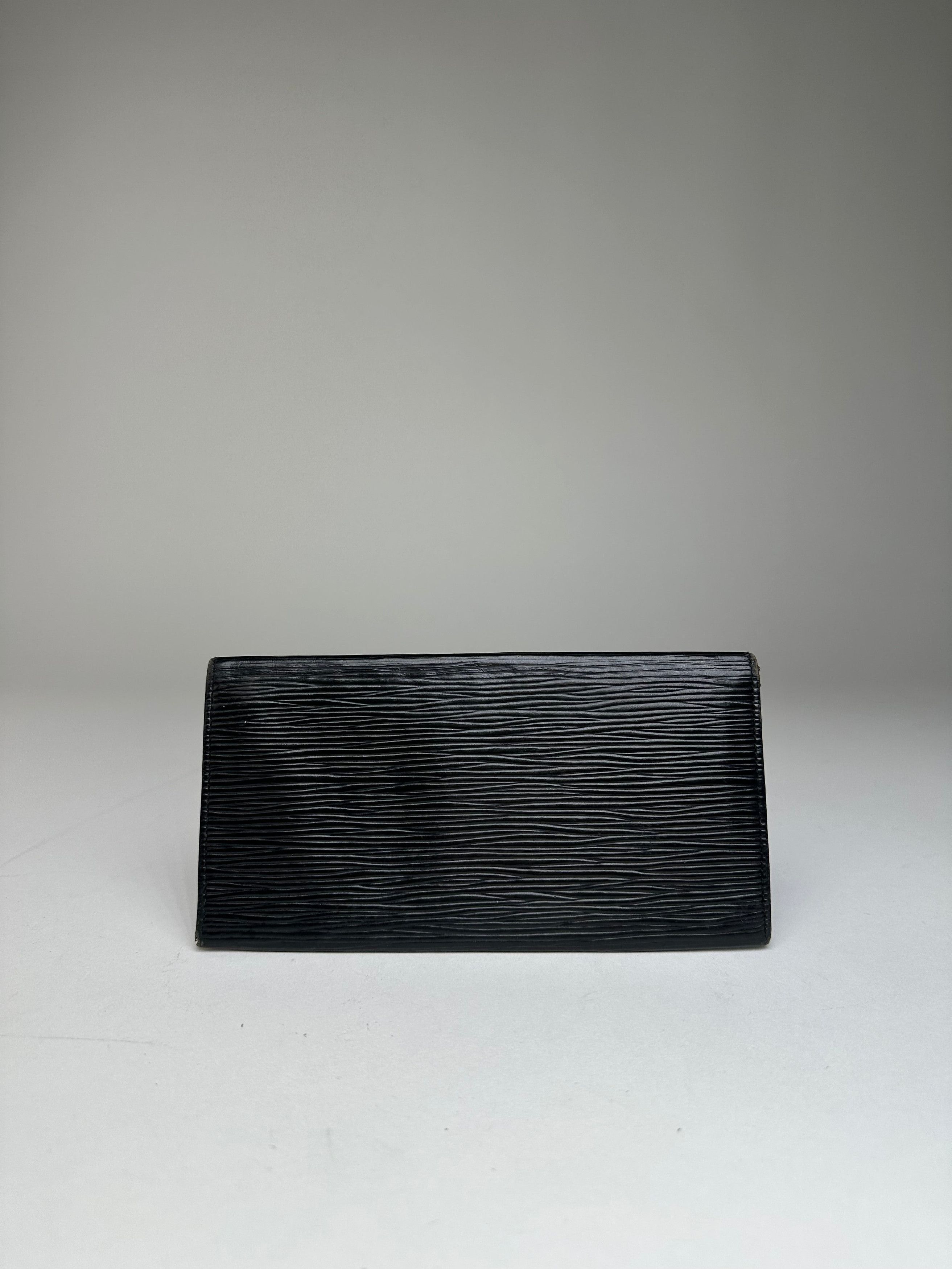 Louis Vuitton Vintage Epi Leather Wallet Y2K Black Silver Size ONE SIZE - 2 Thumbnail