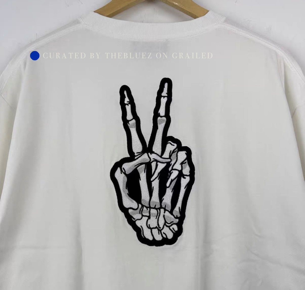 Balenciaga Smiley Dissolving Print White T-Shirt Size US S / EU 44-46 / 1 - 3 Thumbnail
