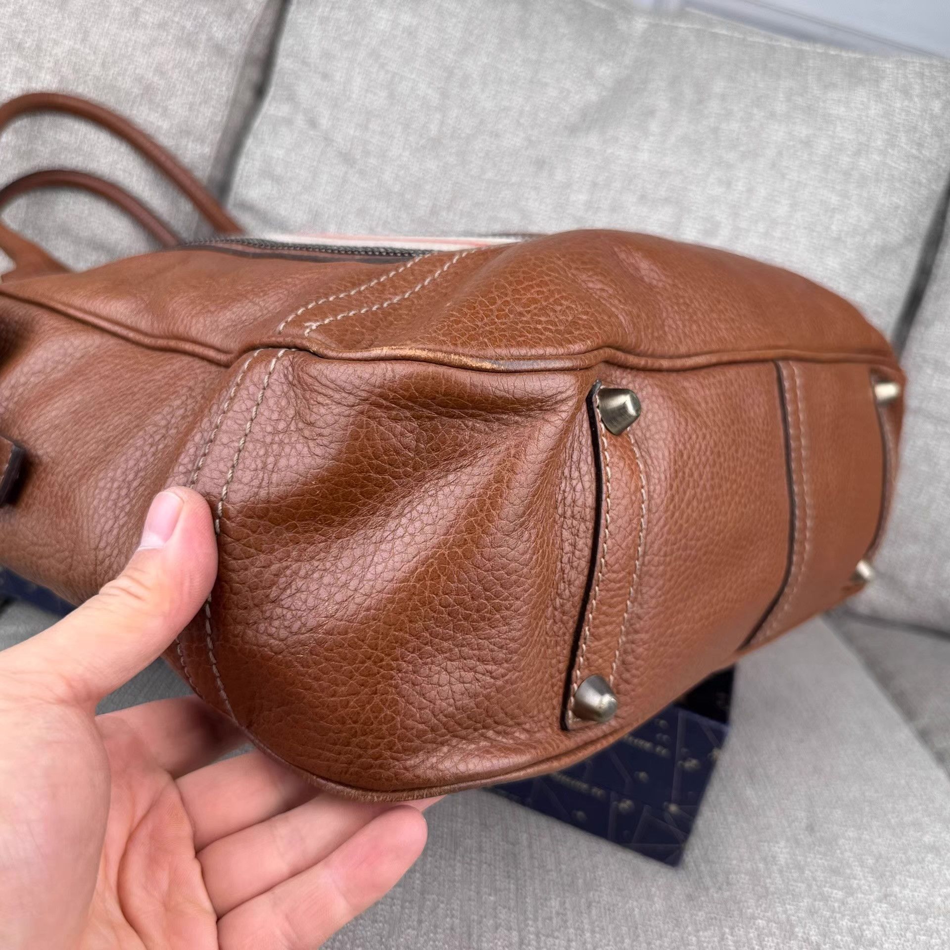 Burberry Brown Leather Tote Handbag Size ONE SIZE - 5 Thumbnail