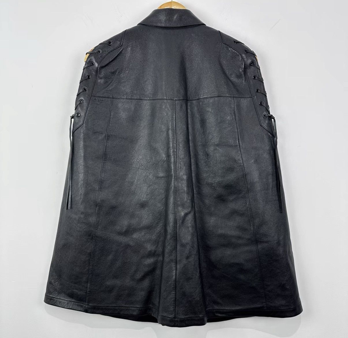 Saint Laurent Paris Sleek Black Sleeveless Leather Jacket Size US XS / EU 42 / 0 - 2 Thumbnail