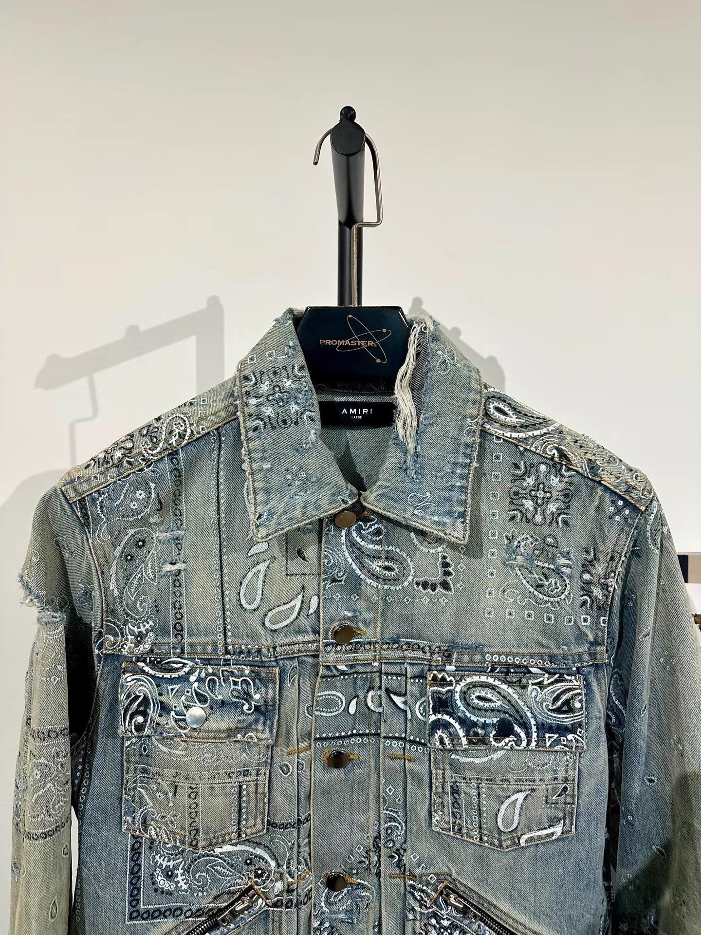 Amiri Distressed Blue Denim Jacket with Paisley Print Size US M / EU 48-50 / 2 - 3 Thumbnail