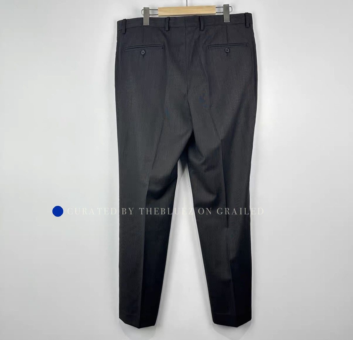 Yves Saint Laurent Sleek Black Casual Pants in Size 40 Size US 40 / EU 56 - 2 Thumbnail