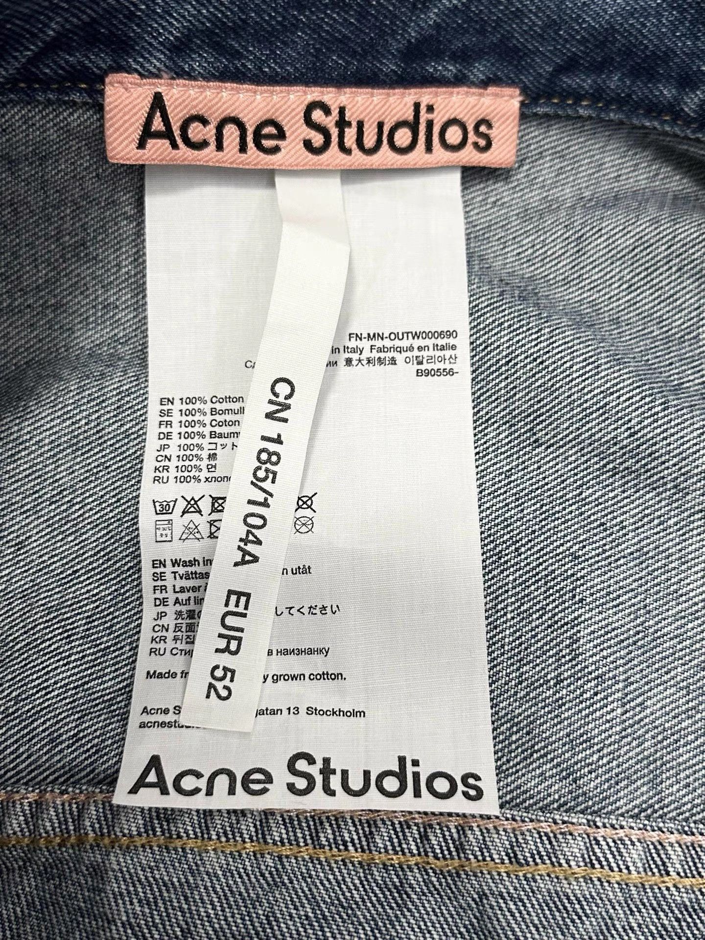 Acne Studios Classic Blue Denim Jacket in Size L Size US L / EU 52-54 / 3 - 2 Thumbnail