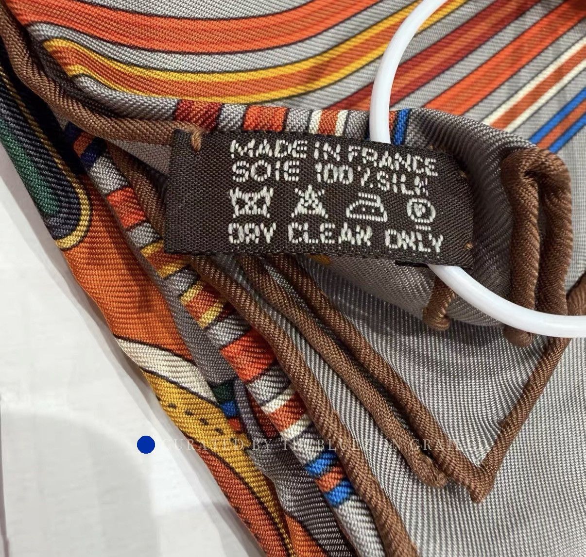 Hermes Silk Scarf in Vibrant Orange Color Size ONE SIZE - 3 Thumbnail