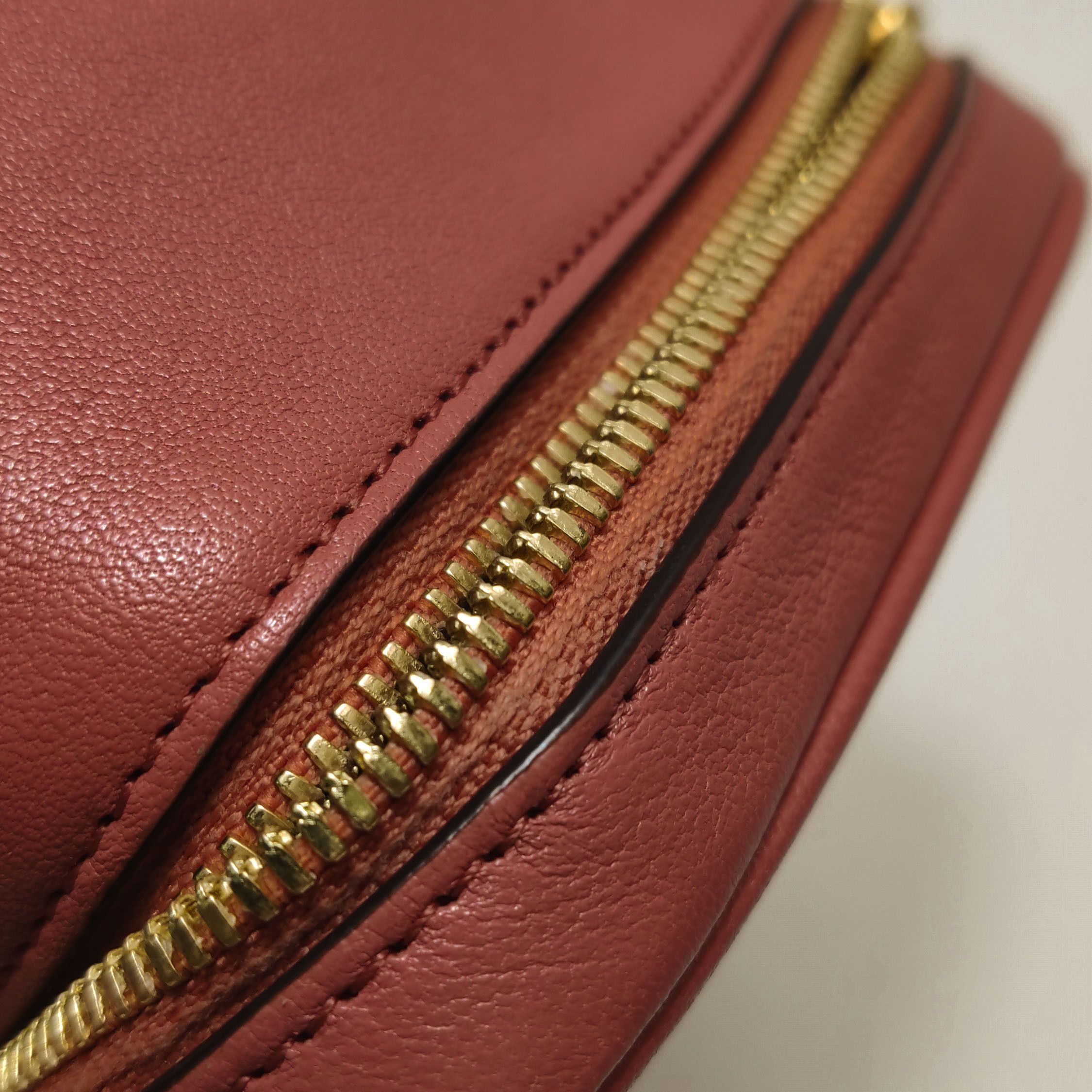 Gucci Gucci Women os Crossbody Bags Size ONE SIZE - 18 Thumbnail