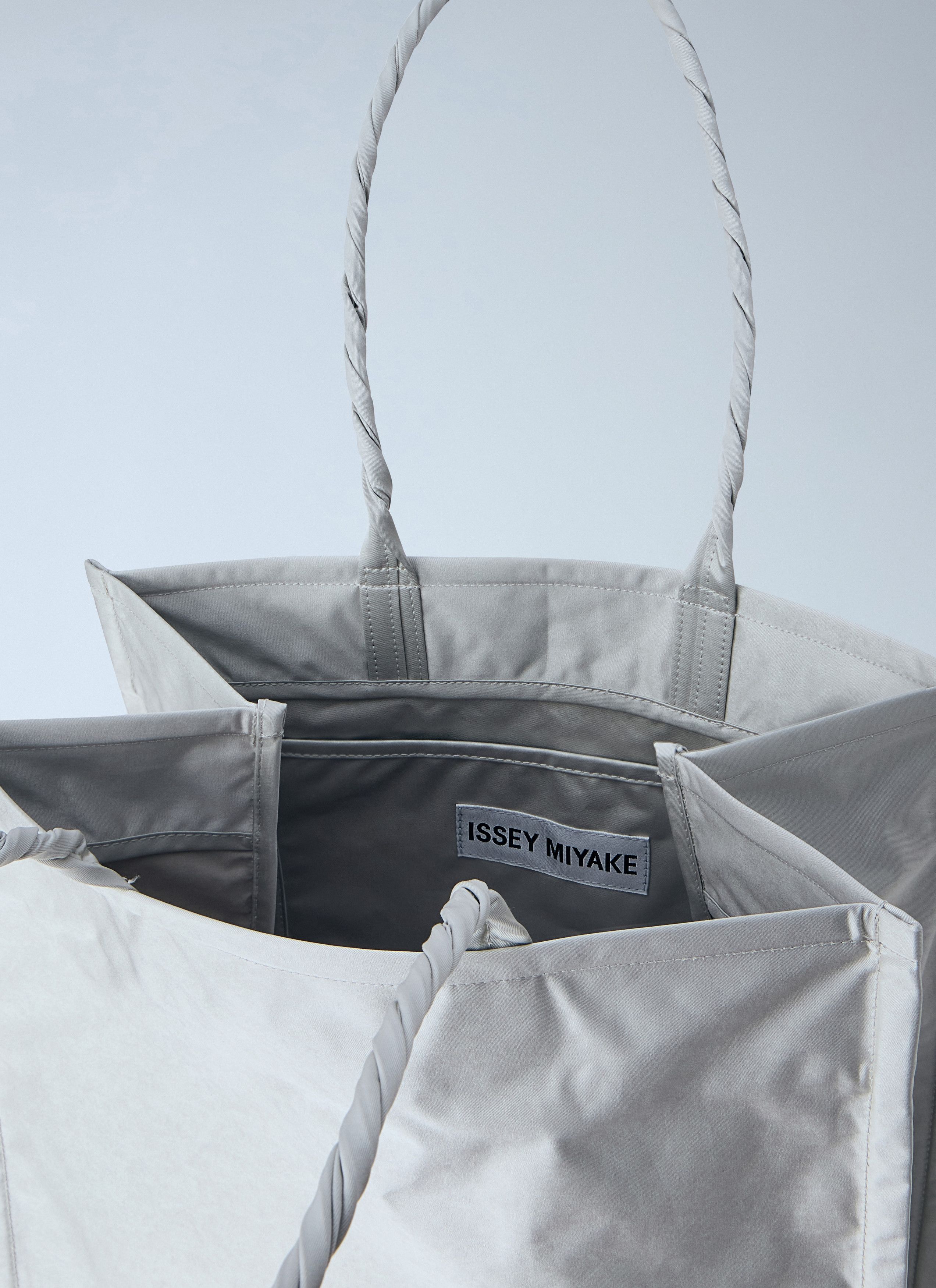 Issey Miyake Crumplable Tote Bag Size ONE SIZE - 6 Thumbnail