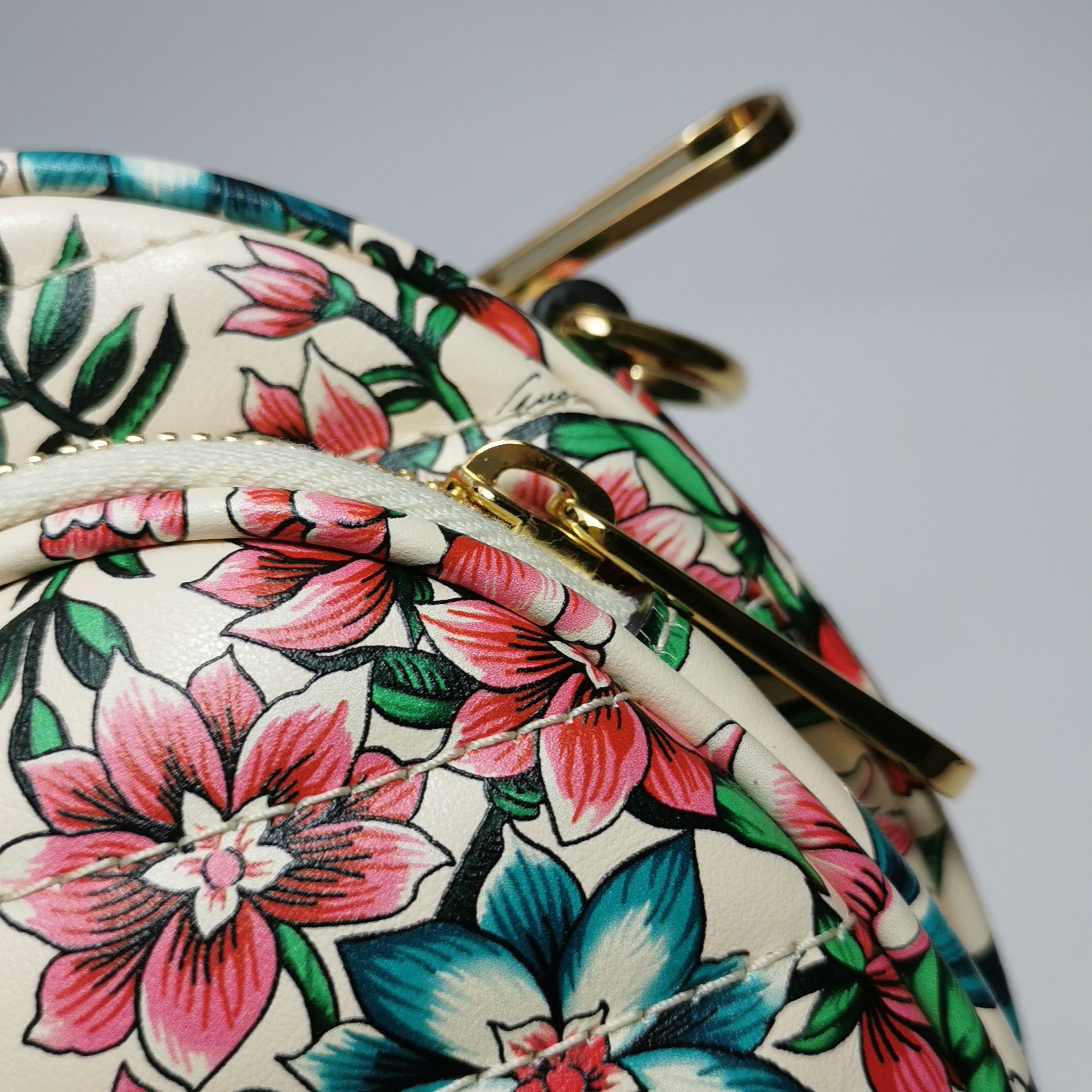 Gucci Gucci Women os Crossbody Bags Size ONE SIZE - 12 Thumbnail