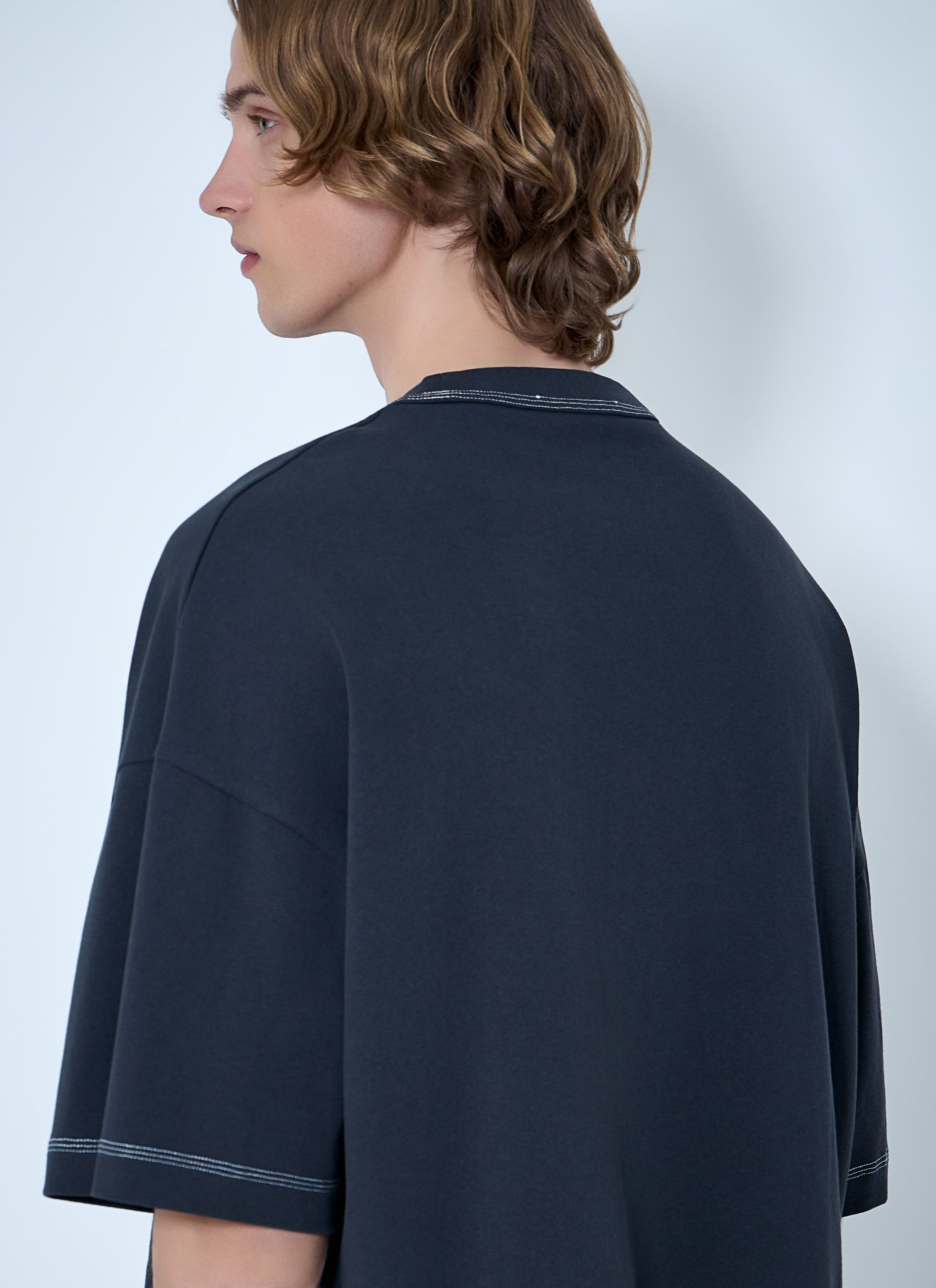 Jacquemus Oversized Logo T-Shirt Size US S / EU 44-46 / 1 - 6 Thumbnail