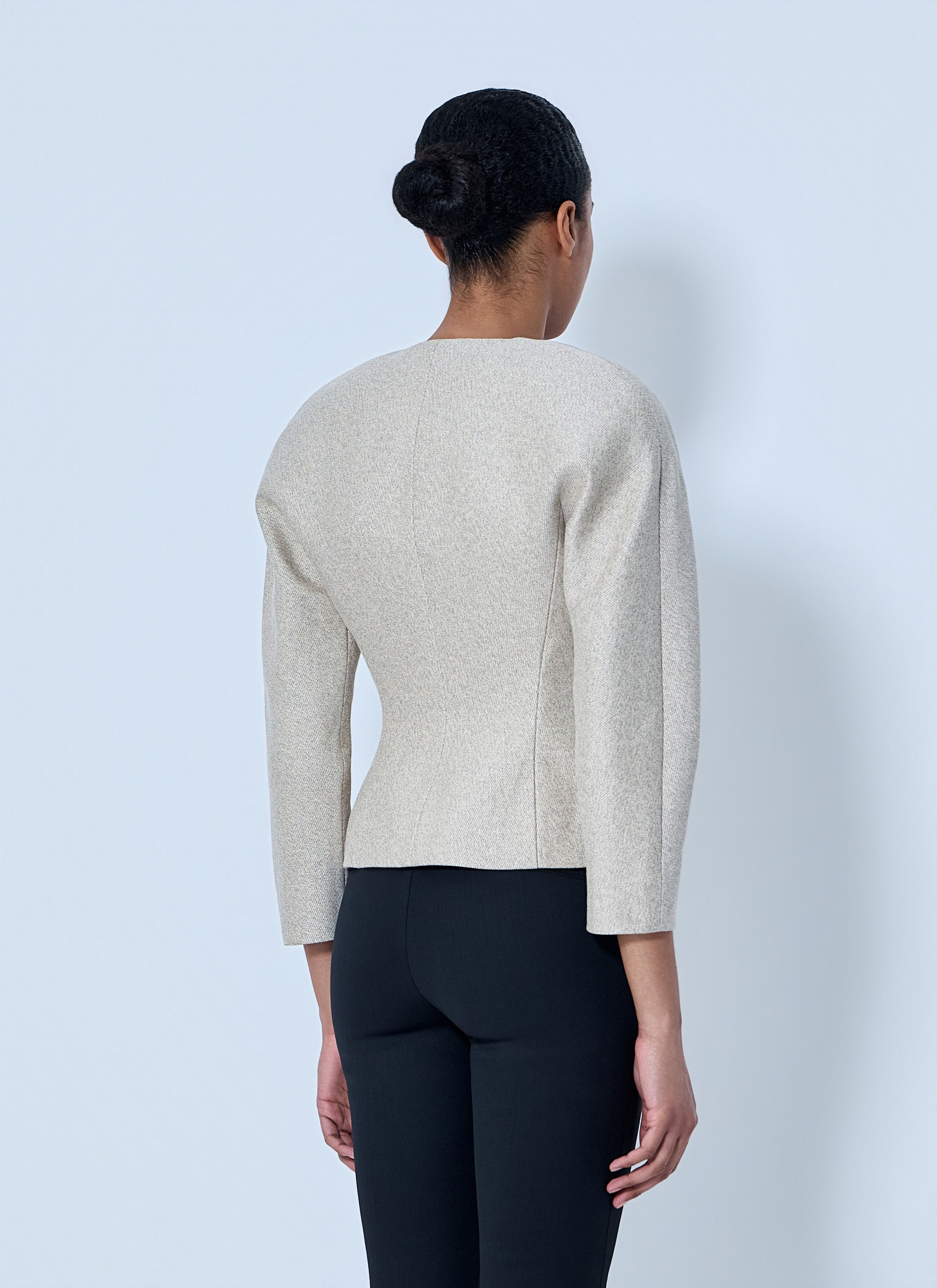 Jacquemus La Petite Veste Ovalo Jacket Size M / US 6-8 / IT 42-44 - 4 Thumbnail